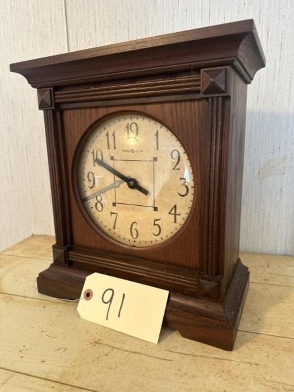 Howard Miller Clock – Needs Repair