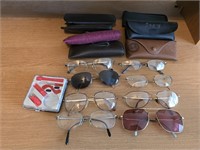 Vintage eye glasses and cases