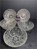 4.5"x1.75" Glass Bowls