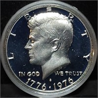 1976 Bicentennial Proof Silver Half Dollar in Caps