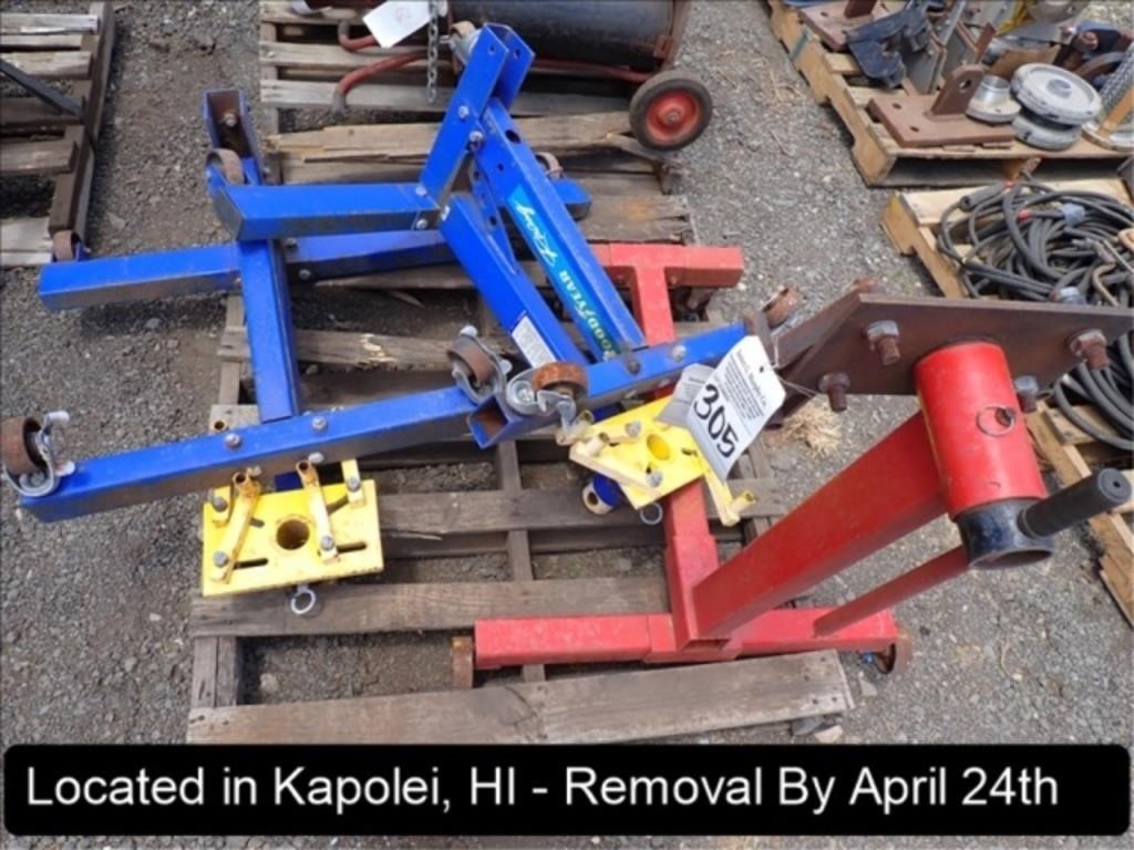LOT, (3) ENGINE STANDS