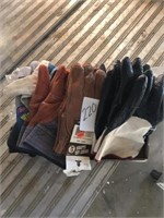 Flat of work gloves