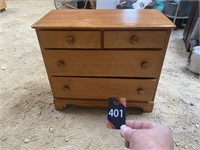 4 Drawer Dresser 39"x19"x34"H