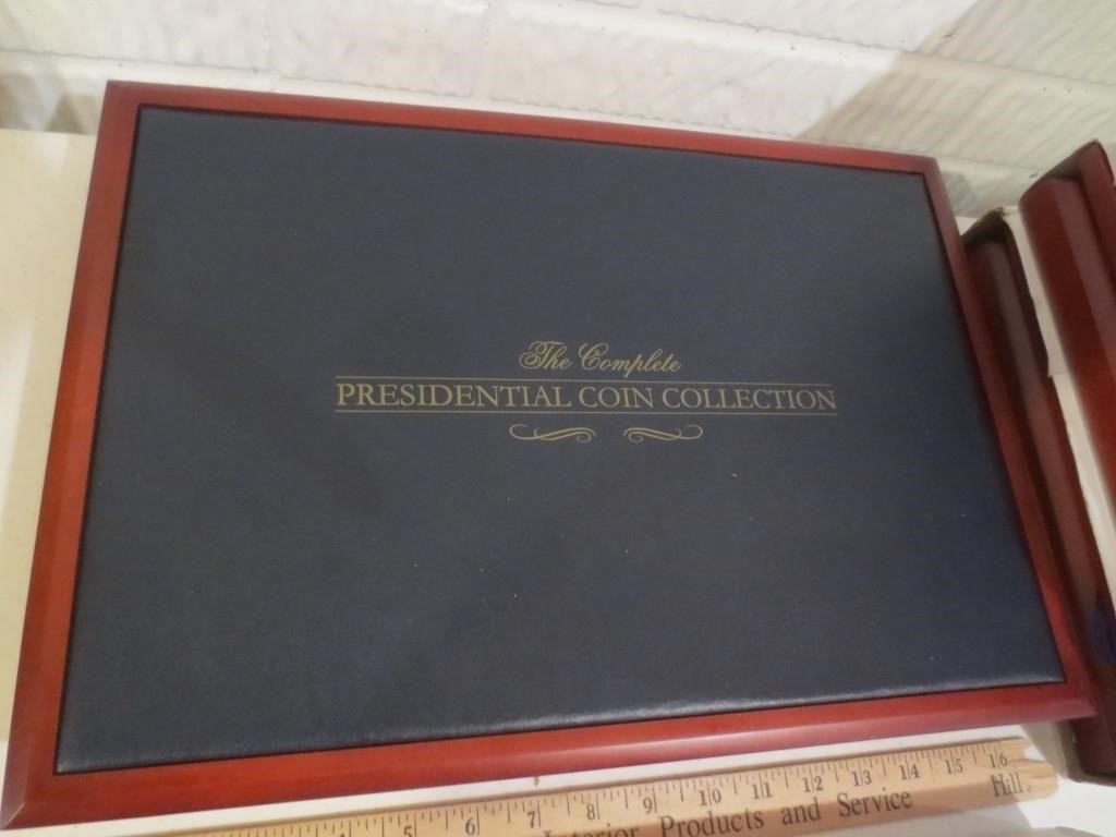 Presidential coin collection case, nice