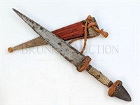 INDIGENOUS LOOK KNIFE AND SHEATH