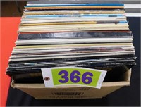 VTG 33 1/3 vinyl record albums