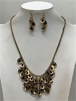 MATCHING NECKLACE & PIERCED EARRING SET