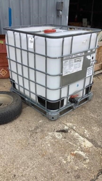 Poly Tank, 250 Gal., Forklift Compatible