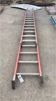 Louisville Fiberglass Ext. Ladder, 28’
