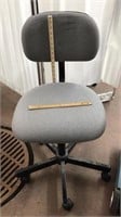 Grey computer rolling chair