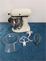 KitchenAid Mixer (Tested)