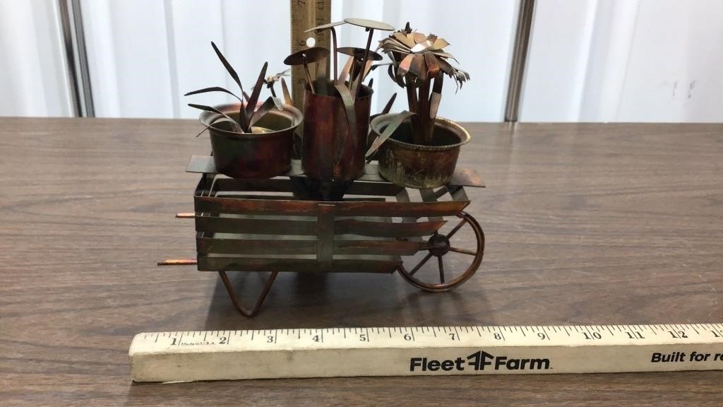 Copper flower wagon