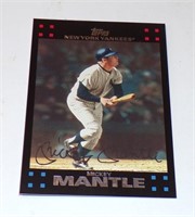 Topps Mickey Mantle #7 New York Yankees Baseball