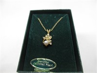 Genuine cultured pearl necklace