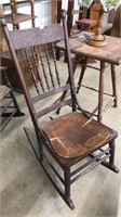 LEATHER SEATED GRANDMOTHERS ROCKING CHAIR