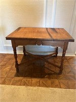 Vintage Wooden Harvest/Game Table w Pull-Out