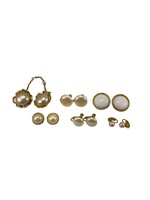 6 Assorted Jewelry Pieces