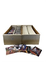 Lot of Assorted Baseball Cards