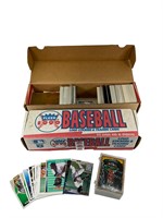 Lot of Assorted Baseball Cards