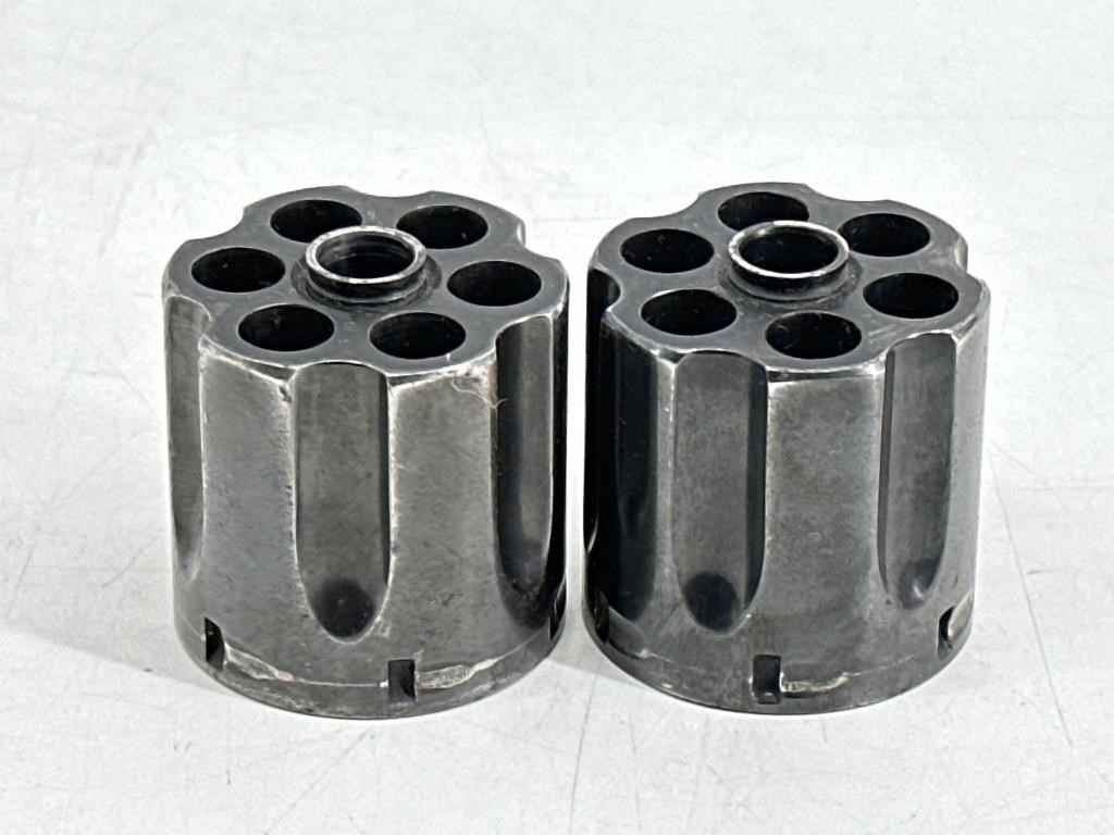 2 Revolver Cylinders