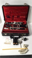 Vintage Wurlitzer Clarinet W/Case & Extras U13C