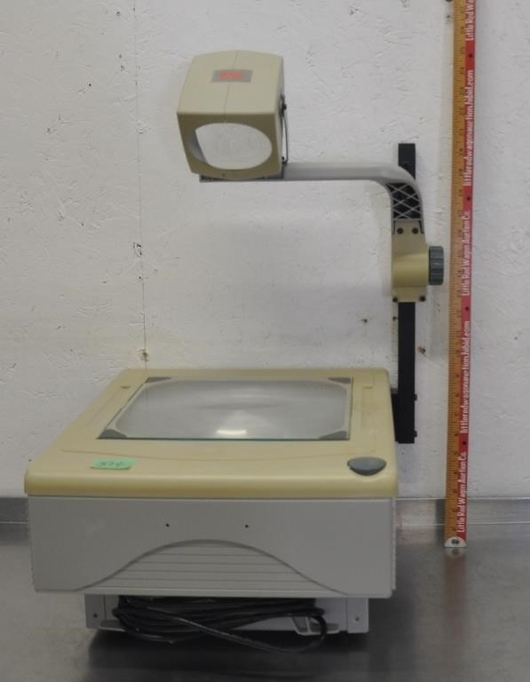3M overhead projector, tested