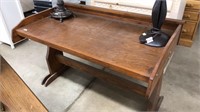 OAK CRAFTSMAN DESK