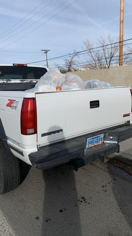 1999 GMC Sierra 2500 Classic White