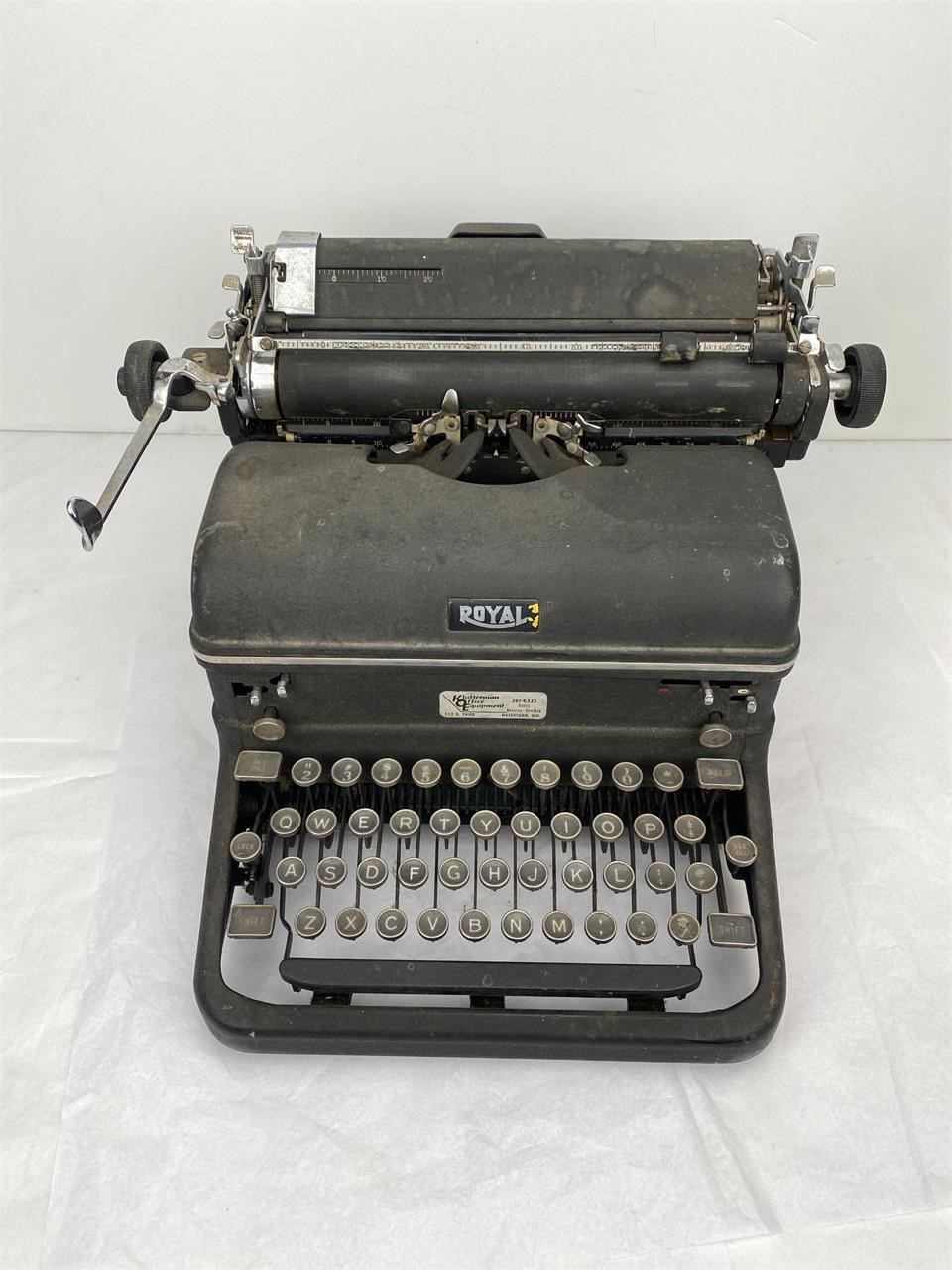 Vintage Cast Iron ROYAL Typewriter