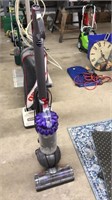 DYSON DC50 VACUUM