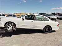 CNT - FERNLEY - 1998 Toyota Avalon White