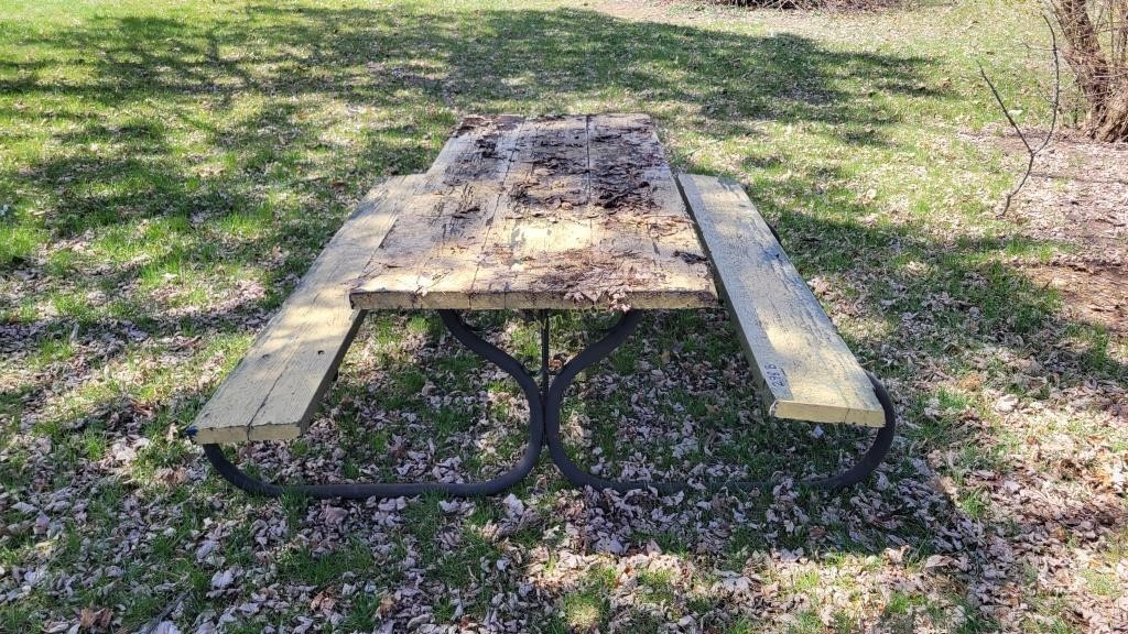 Picnic Table