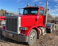 2007 Peterbilt Day Cab Power Unit Truck. 22.5