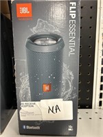 JBL flip essential speaker