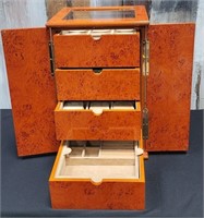 N - JEWELRY CHEST (D114)