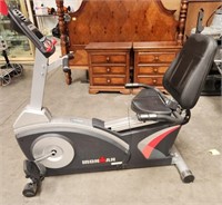 11 - IRON MAN FITNESS MACHINE