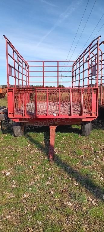 E-Z Trail Steel Thrower Wagon & 890W 10 ton gear