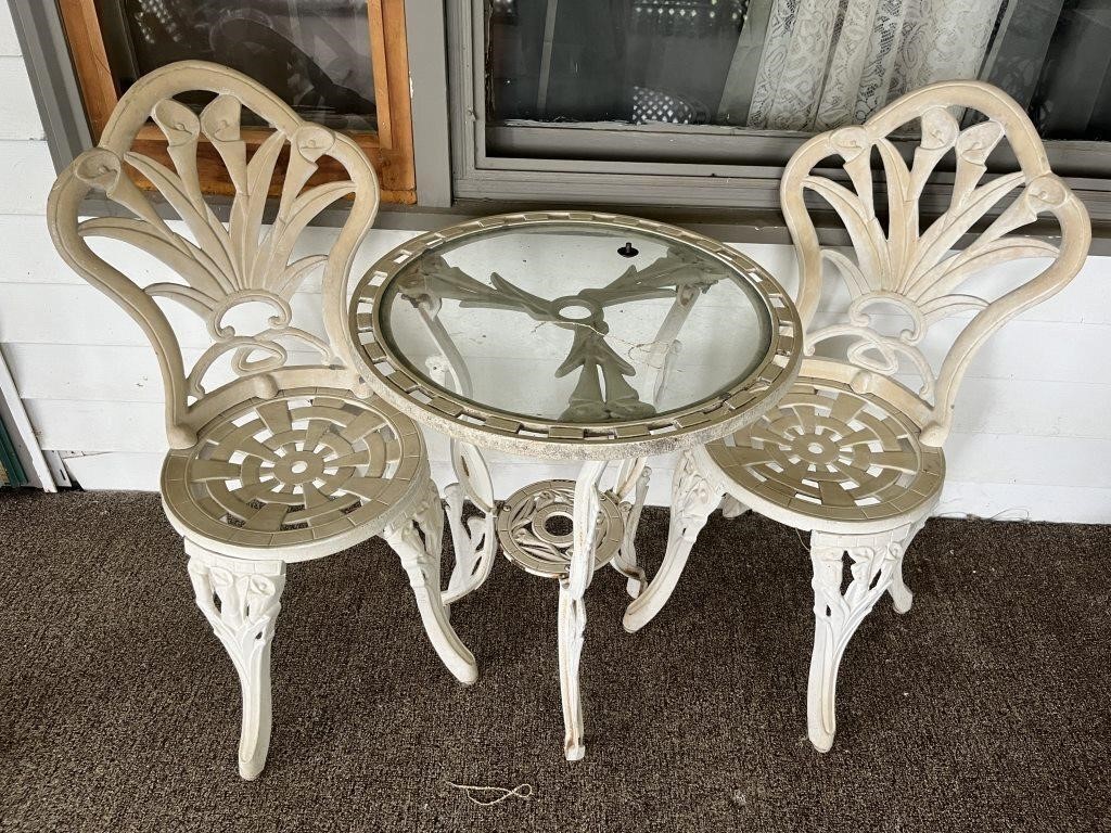 Metal Table, 2 chairs