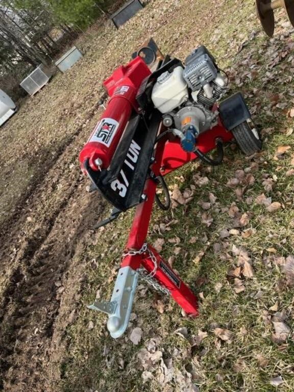 North Star 37 Ton Log Splitter on Transport