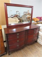 MAHOGANY 6 DRAWER DRESSER W/ MIRROR