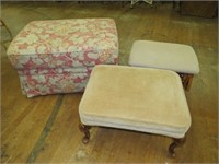 3 OTTOMANS VARIOUS SIZES