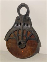Antique F. E. Myers Pulley H579