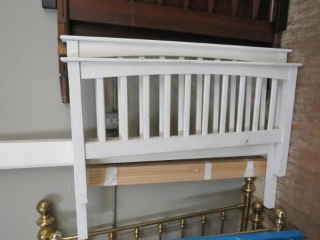 FULL SIZE WHITE PAINTED BED W/ RAILS