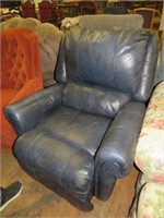 PLEATHER BLUE RECLINER