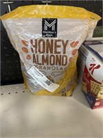 MM honey almond granola 32 oz