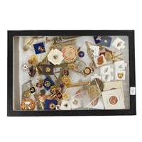 FLAT FULL OF MASONIC PINS AND OTHER COLLECTIBLES