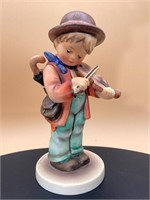Hummel 2/0 Little Fiddler Porcelain Figure
