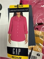 Gap button shirt M