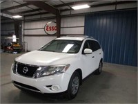 2014 Nissan PATHFINDER SV