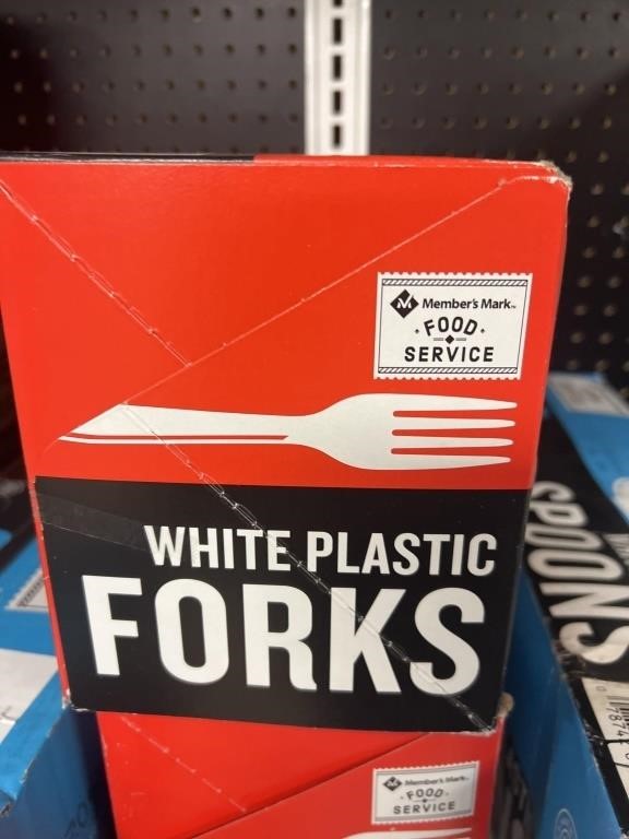 MM white plastic forks 600ct